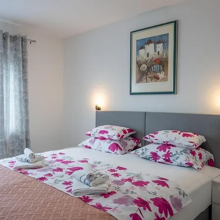 Restaurant & Nino 3*