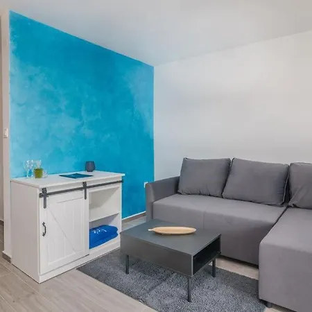 Restaurant & Nino 3*