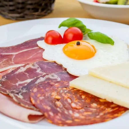 Restaurant & Nino Porat (Krk)