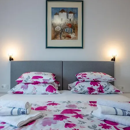 Restaurant & Nino פורת